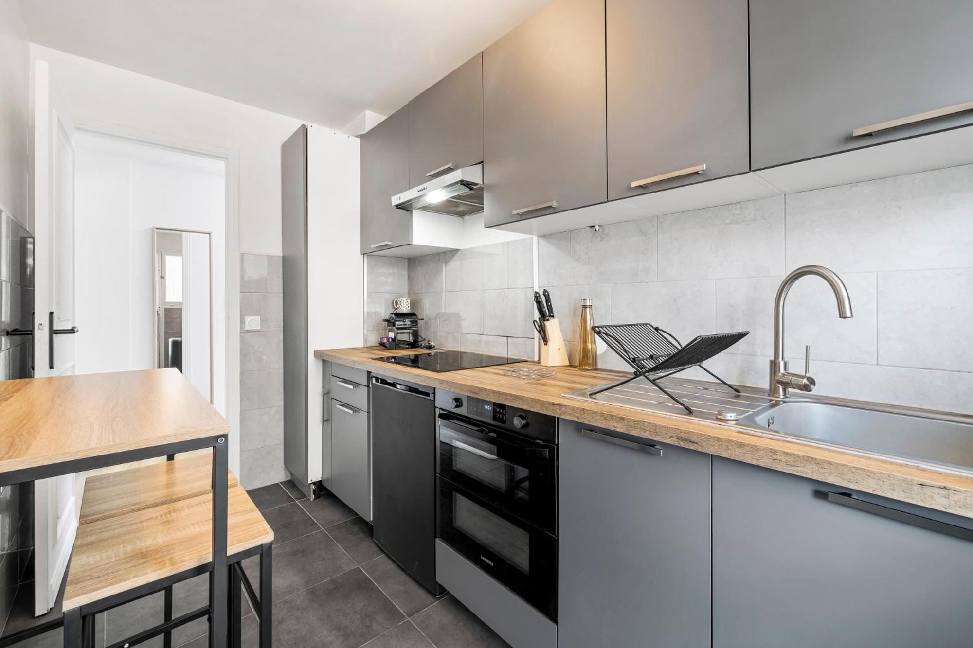 Nice Renting - Philibert - Elegant Spacious Quiet Near The Port Free Parking Exterior photo